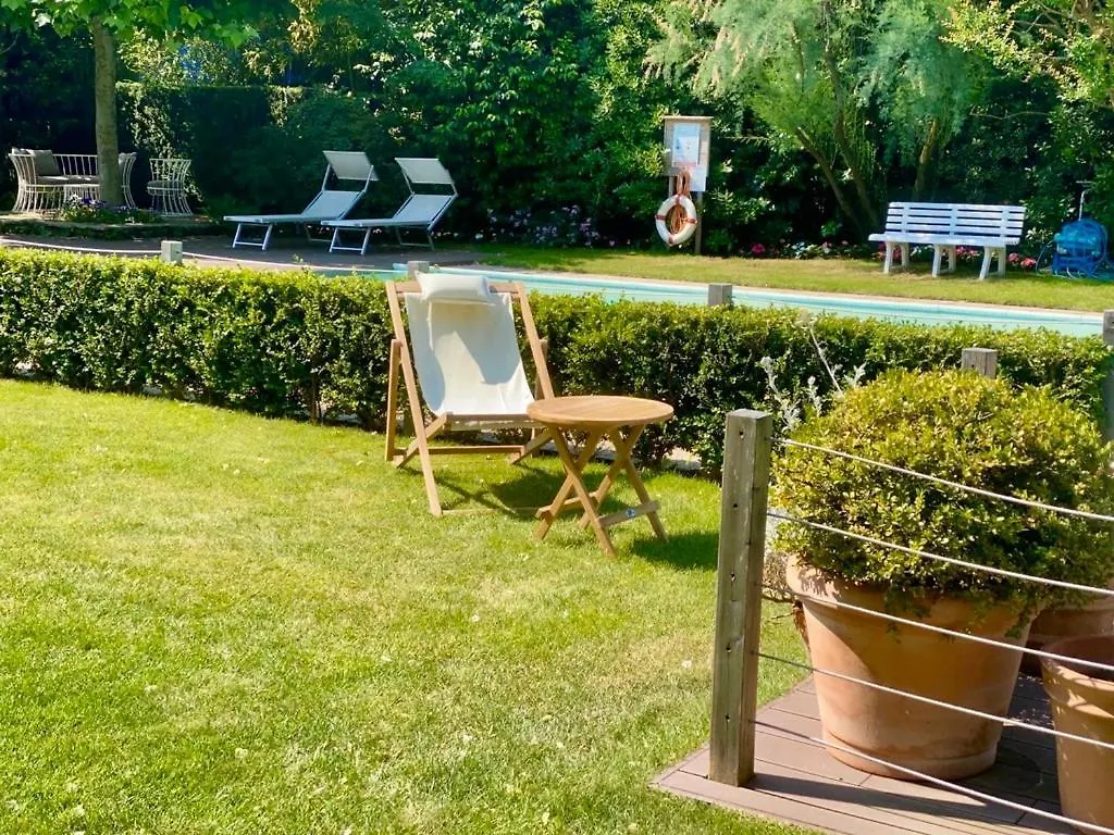 Vittoria Residence Dongo Italy