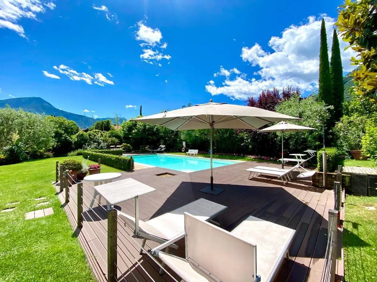 Vittoria Residence Dongo