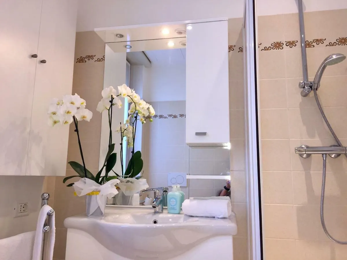Apartment Vittoria Residence Dongo Italy