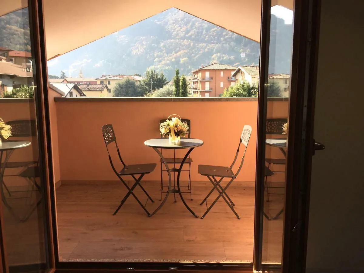 Vittoria Residence Dongo Italy