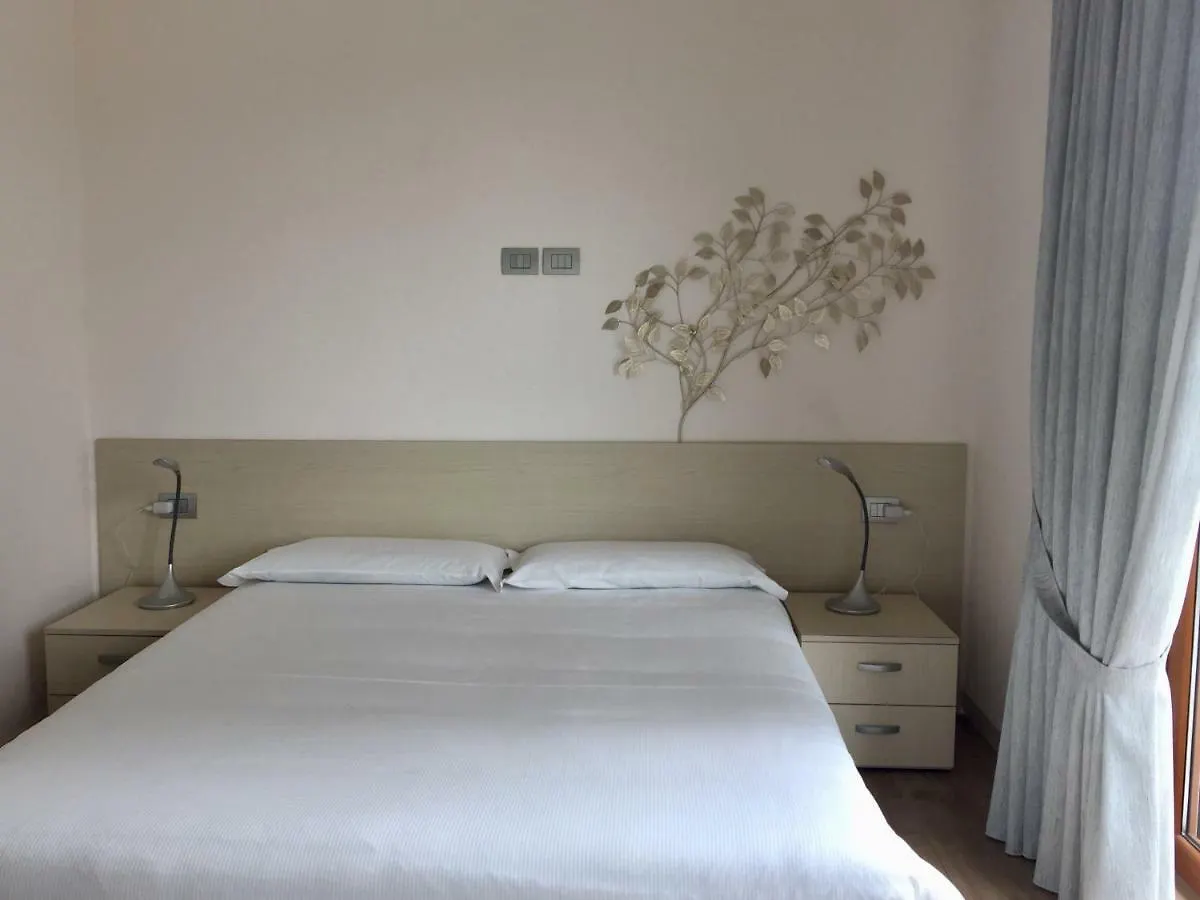 Apartment Vittoria Residence Dongo Italy