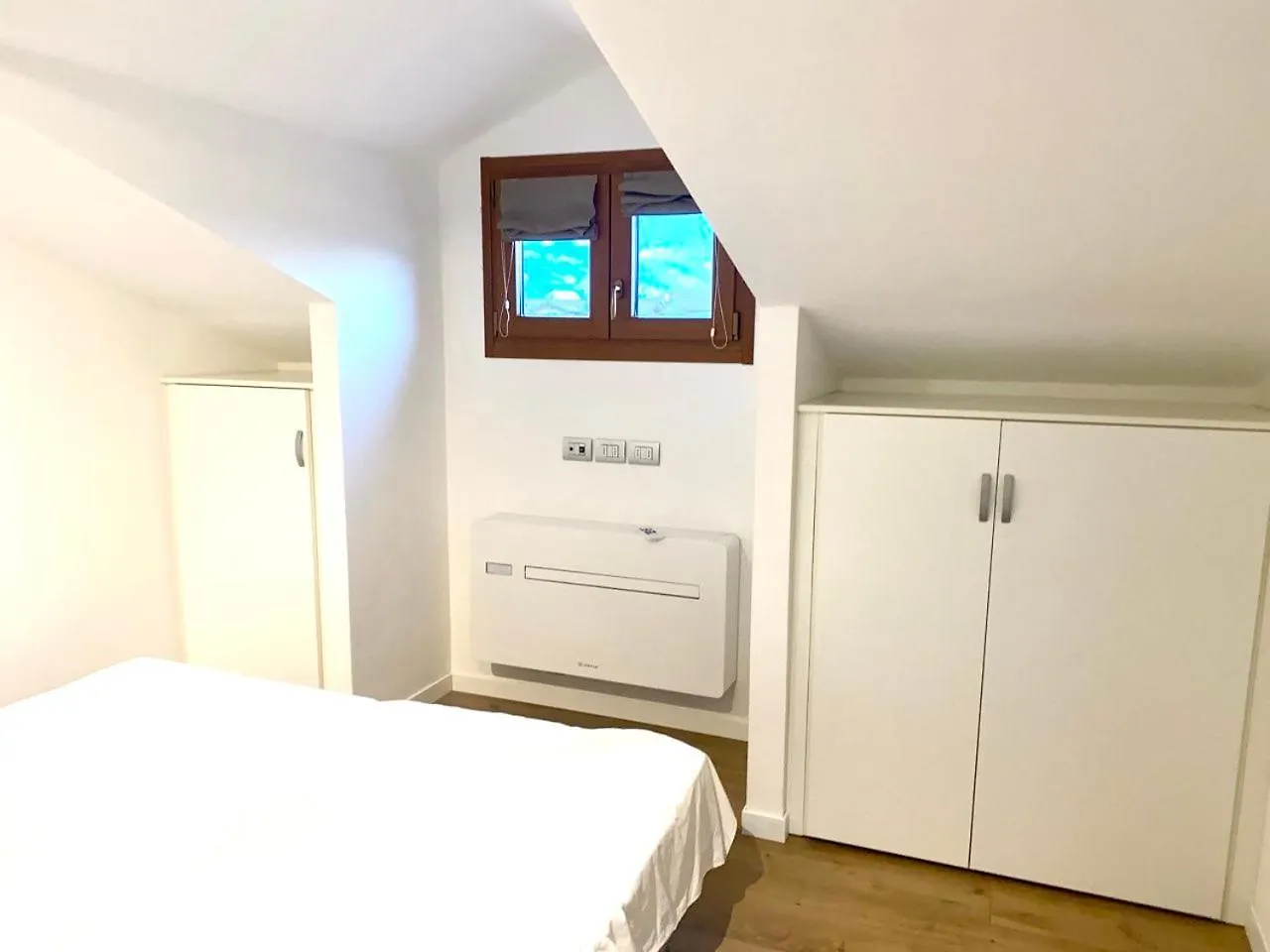 Vittoria Residence Dongo Apartment